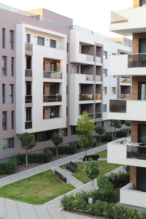 Apartman Sarah Apartment Орадеа Екстериор снимка